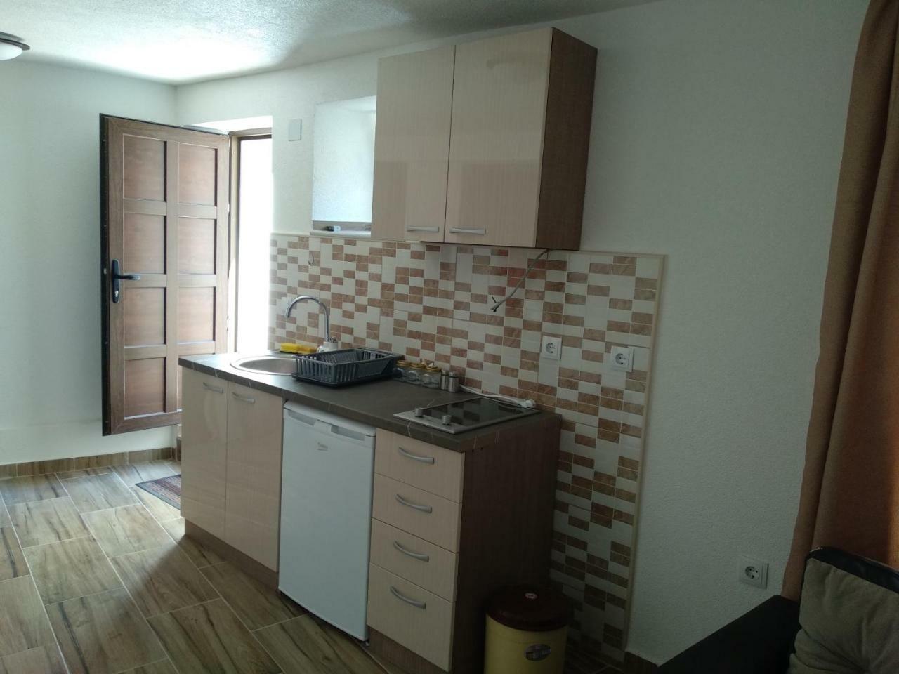 At George'S Apartments Ohrid Bagian luar foto