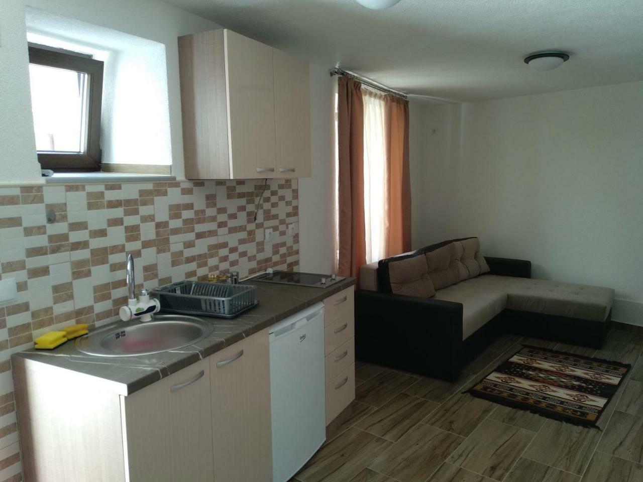 At George'S Apartments Ohrid Bagian luar foto