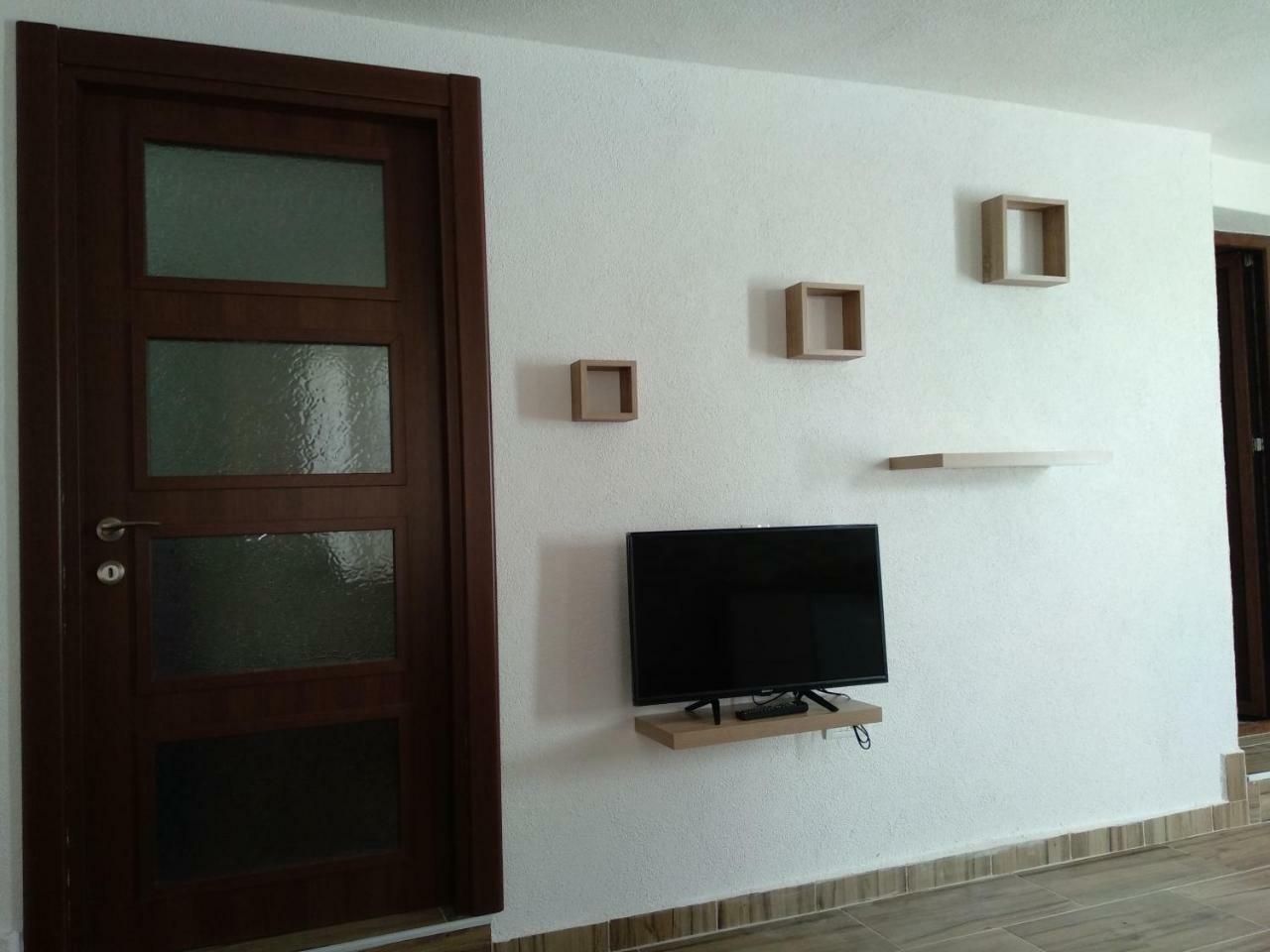 At George'S Apartments Ohrid Bagian luar foto