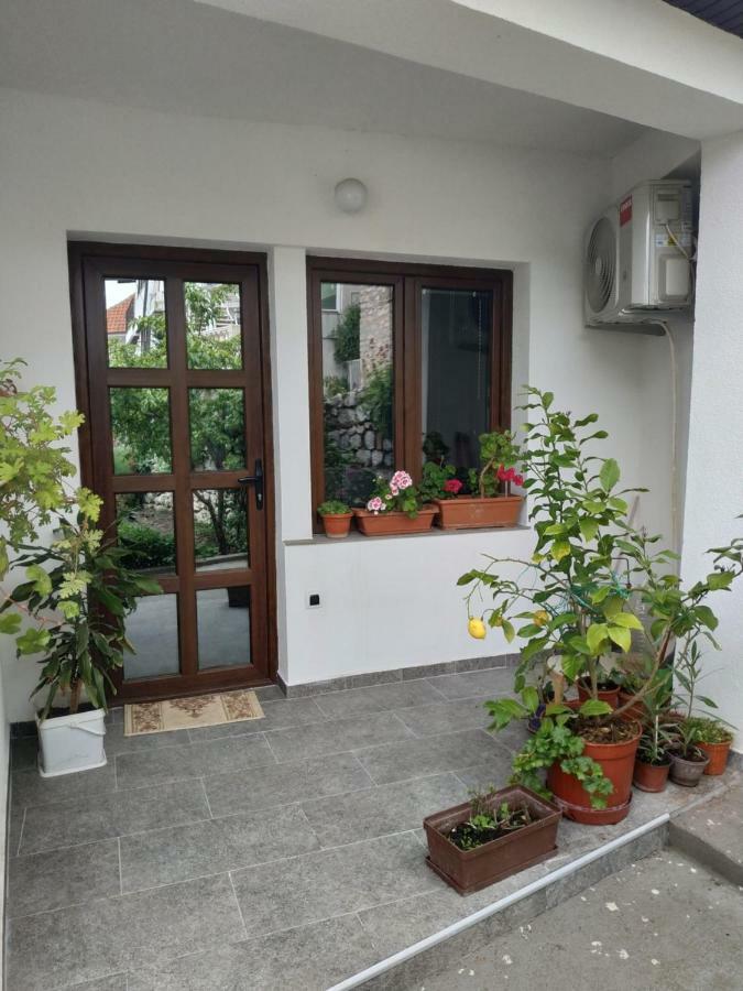 At George'S Apartments Ohrid Bagian luar foto